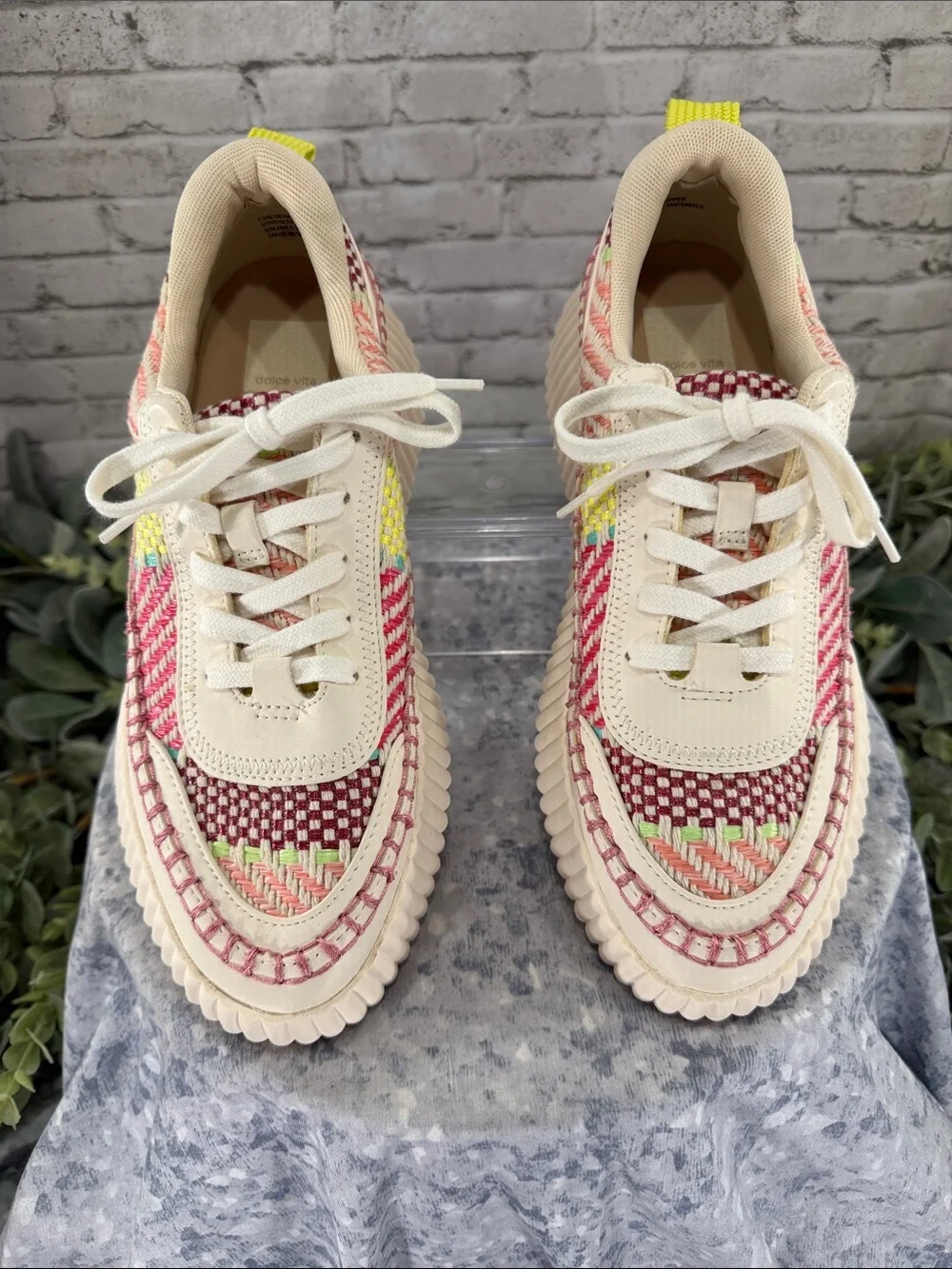 DOLCE VITA “Denae” Beige & Multicolor Basket Weave Platform Sneaker WMS 7.5M NEW